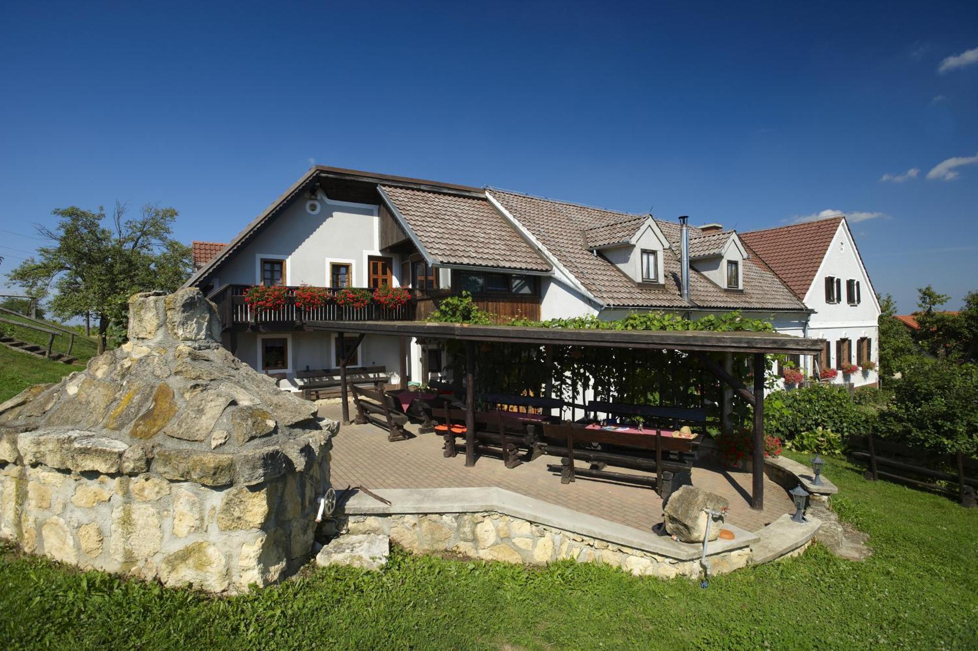 Tourist Farm Firbas Acomodação com café da manhã Cerkvenjak Exterior foto